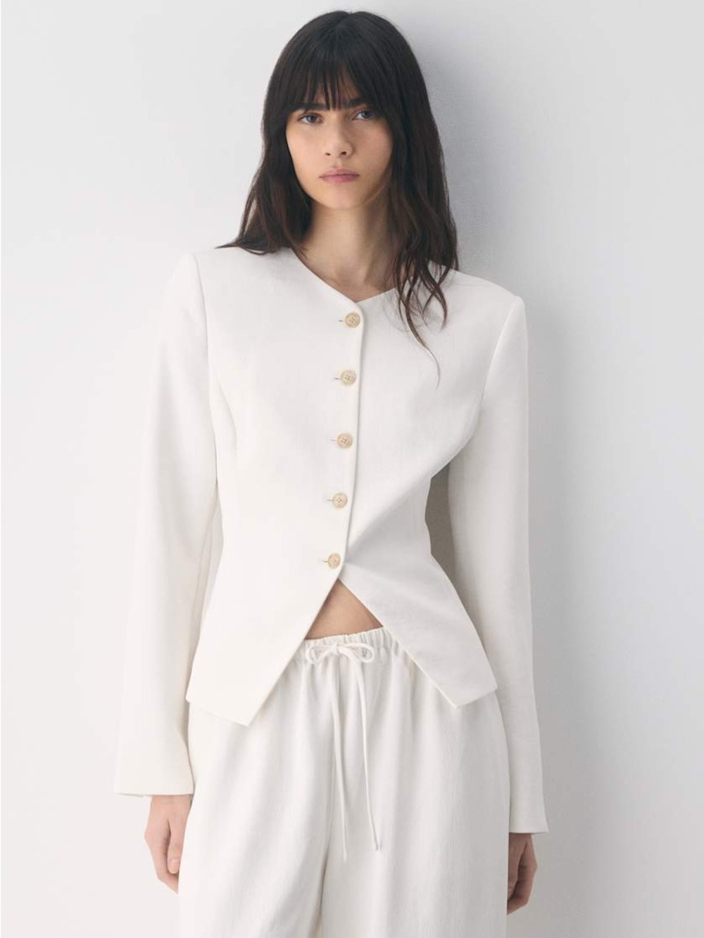 Aritzia Regal Blazer crepette size 10 NWT light birch